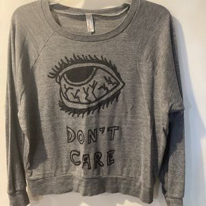 Eye don’t care crew neck